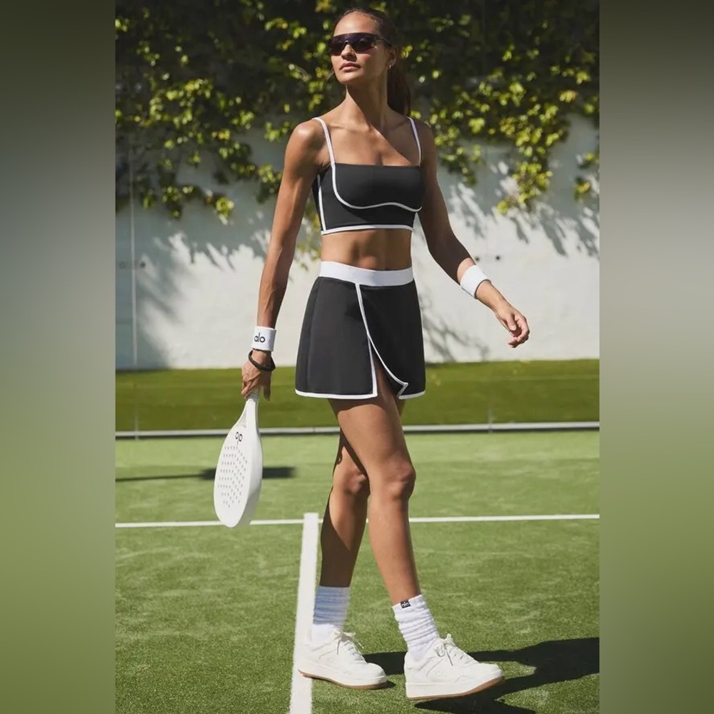 Streamlined skirt